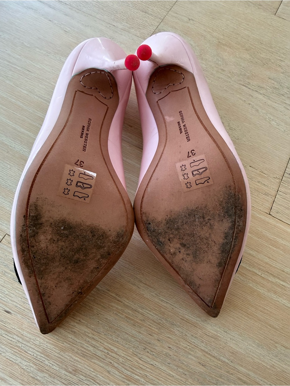 Sophia Webster Pink Pointed-Toe Pumps with 'Boss Lady' Appliqué - Picture 5 of 6